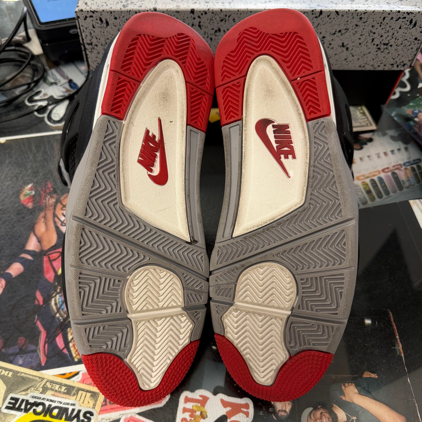 Jordan 4 Retro Bred Reimagined U10.5