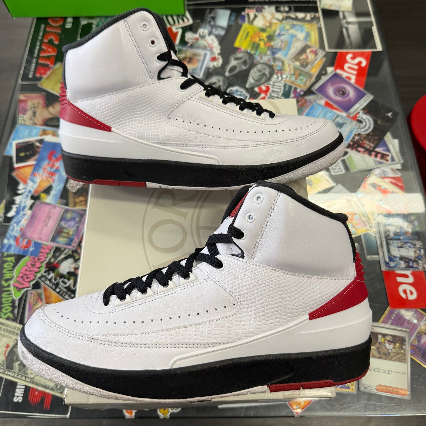 Jordan 2 Retro Chicago 2022 U10.5