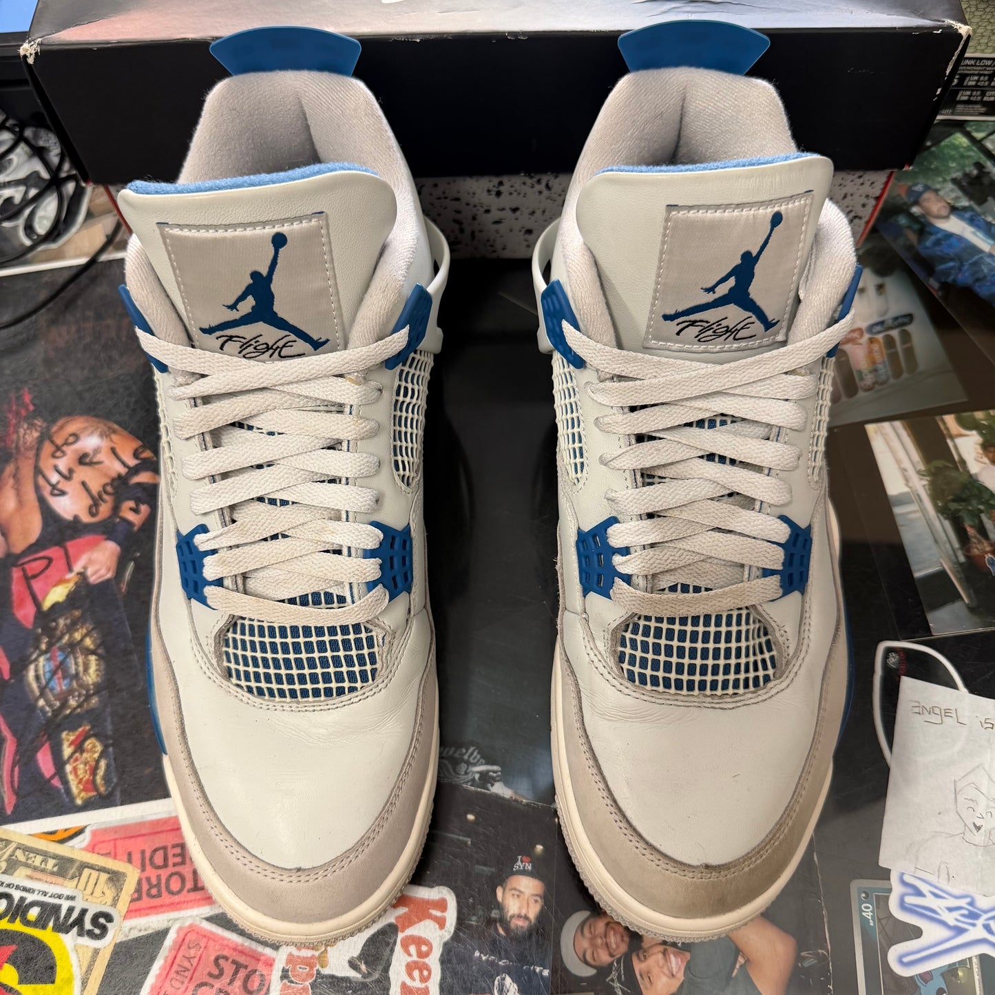 Jordan 4 Retro Military Blue (2024) U11