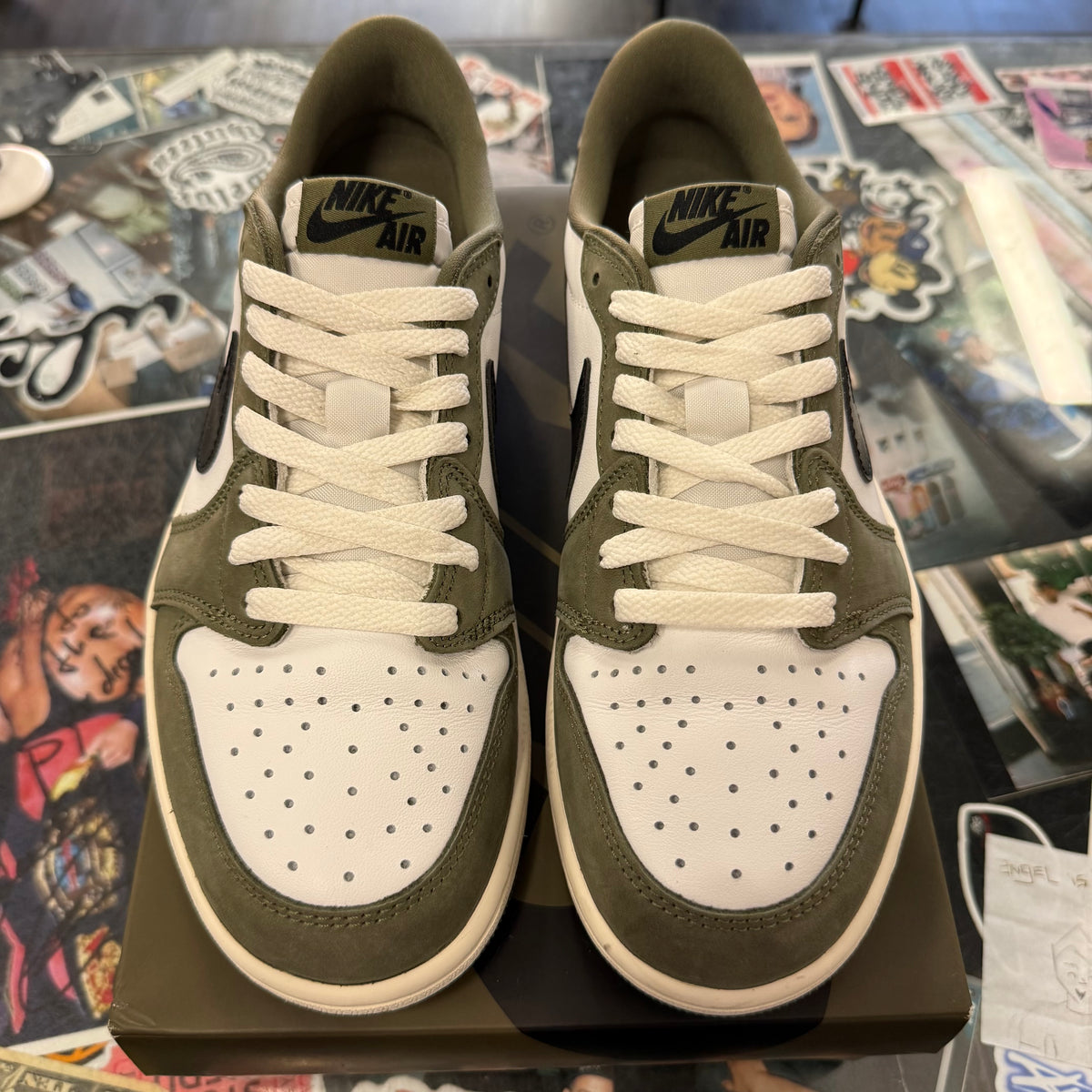 Jordan 1 Retro Low OG Medium Olive U8