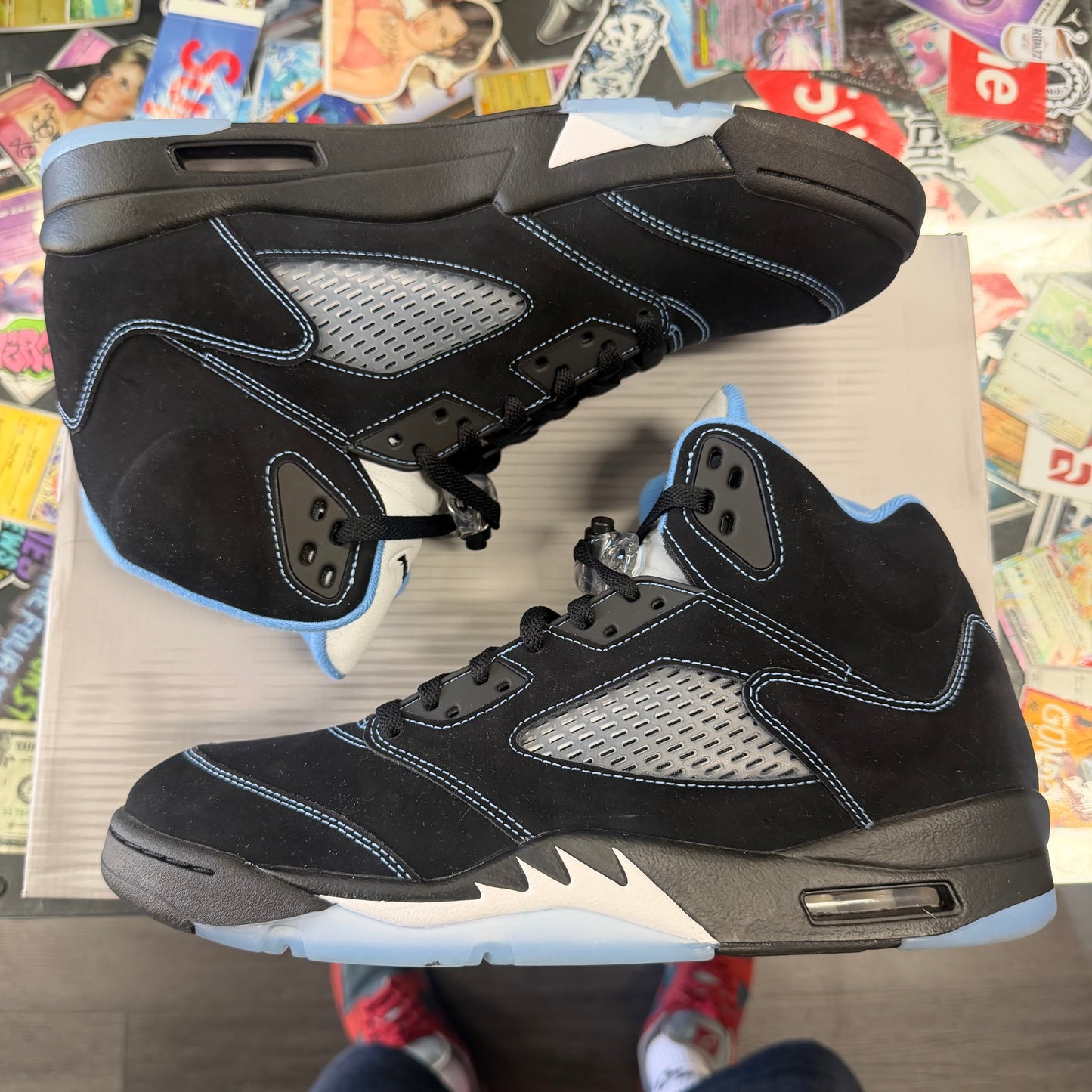 Jordan 5 Retro Black University Blue (2026)