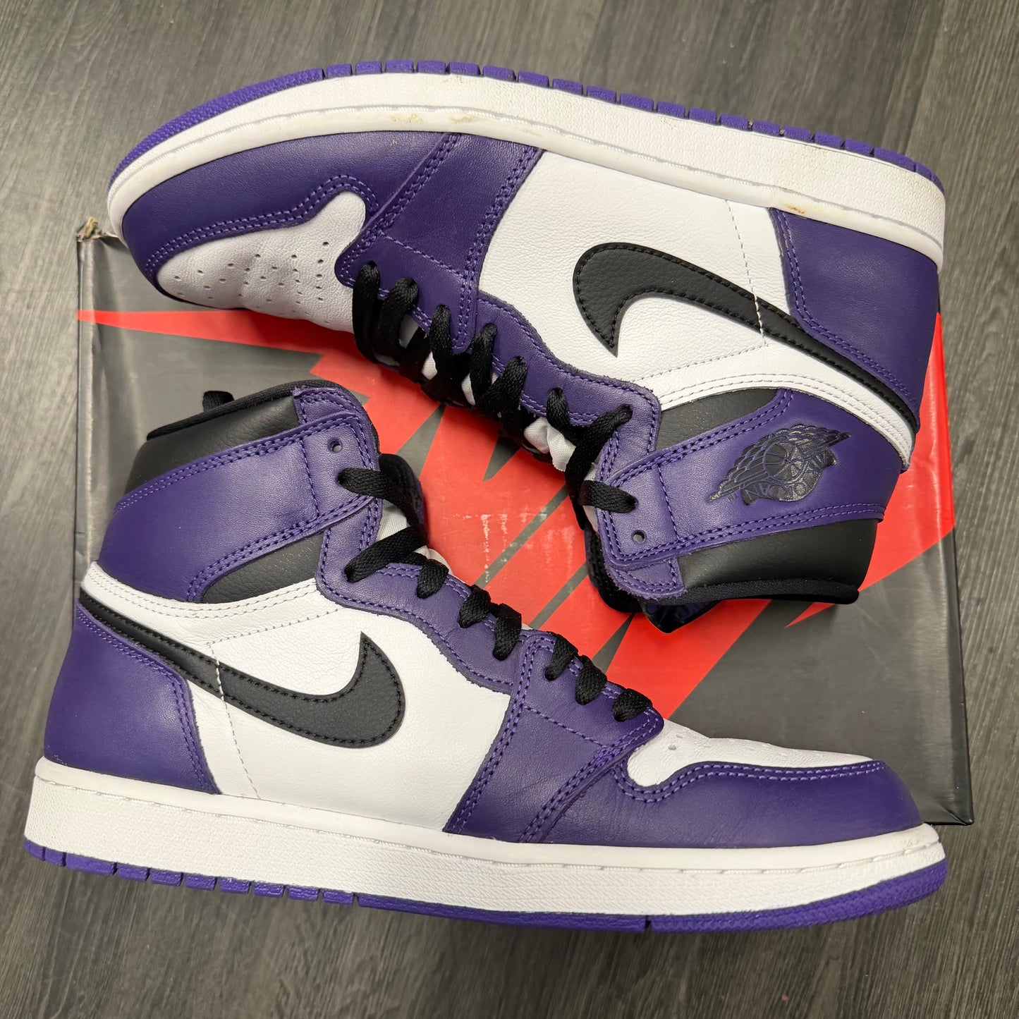 Jordan 1 Retro High Court Purple White U10