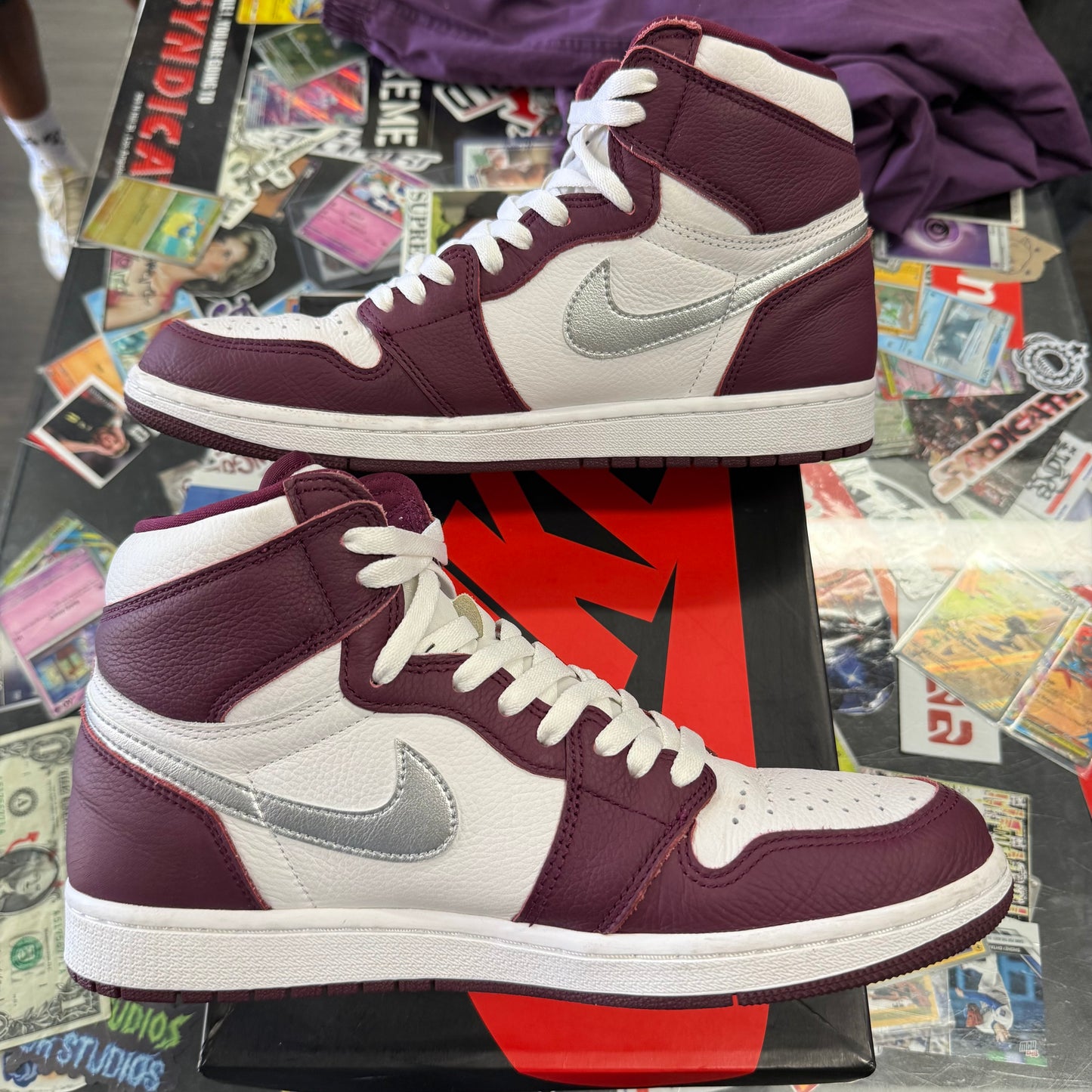 Jordan 1 Retro Bordeaux U11