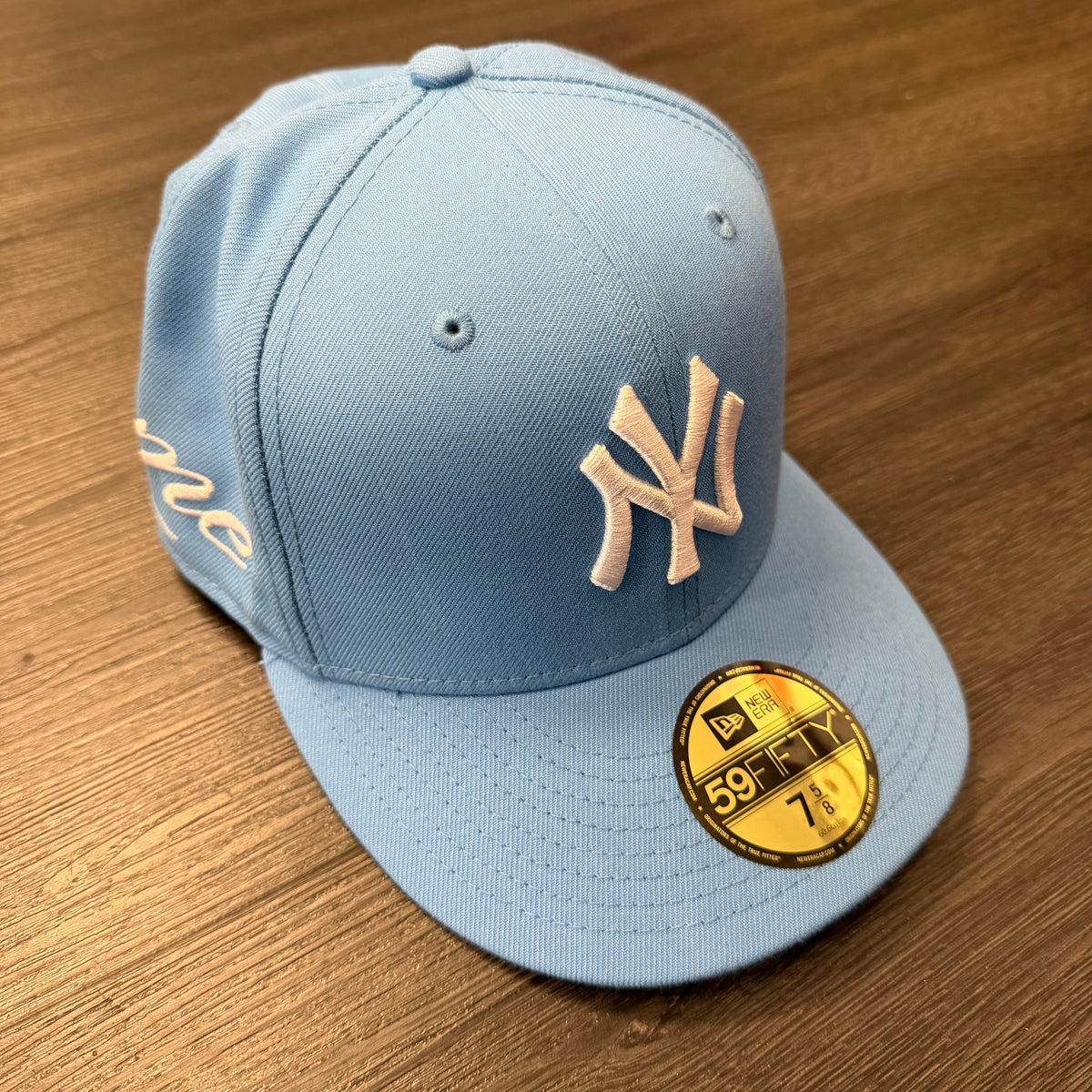 Supreme New Era Yankees