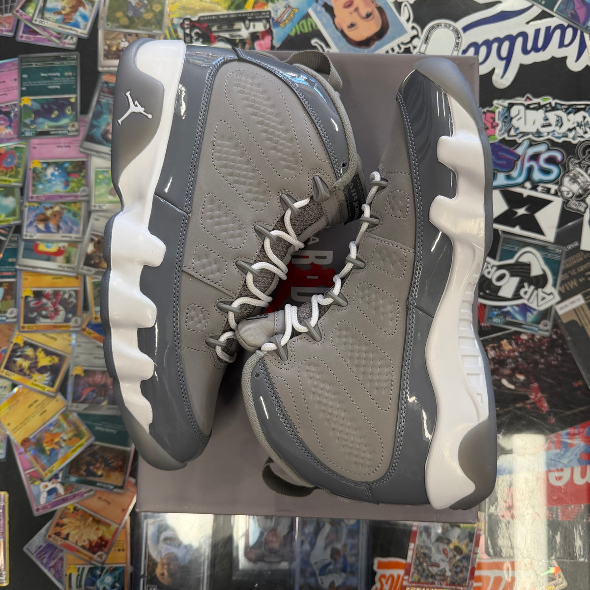 Jordan 9 Retro Cool Grey (2025) U8