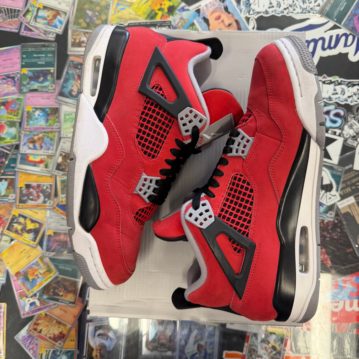 Jordan 4 Retro Toro Bravo U9.5