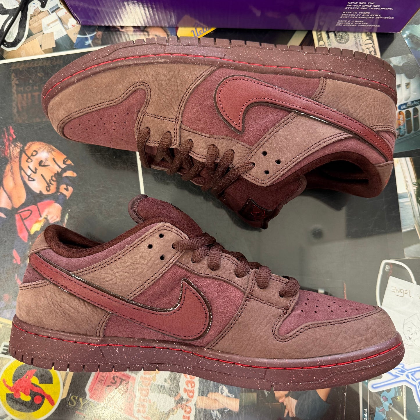 Nike SB Dunk Low City Of Love Burgundy Crush U12