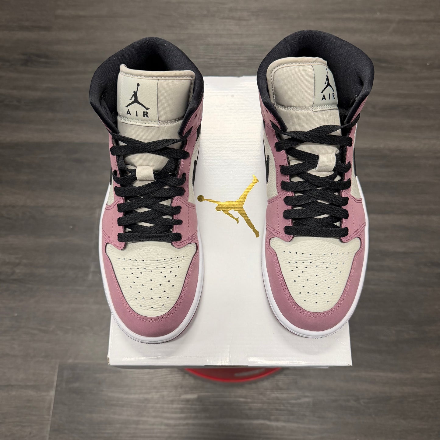 Jordan 1 Mid SE Light Mulberry (Women's)