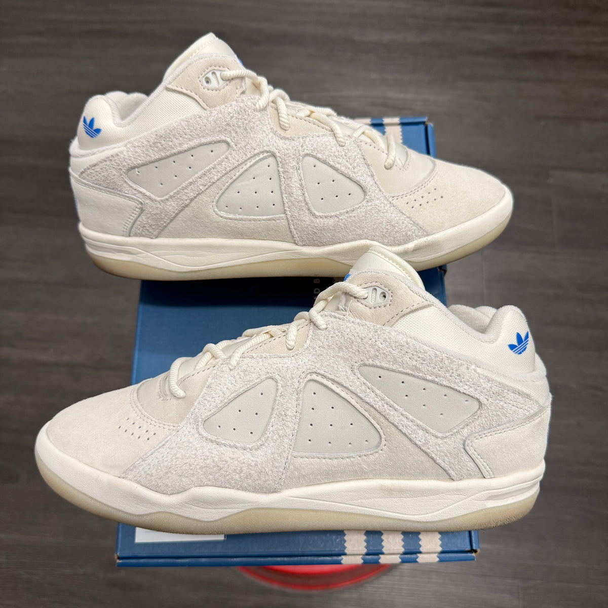 Adidas BadBo 1.0 Bad Bunny Resilience U9