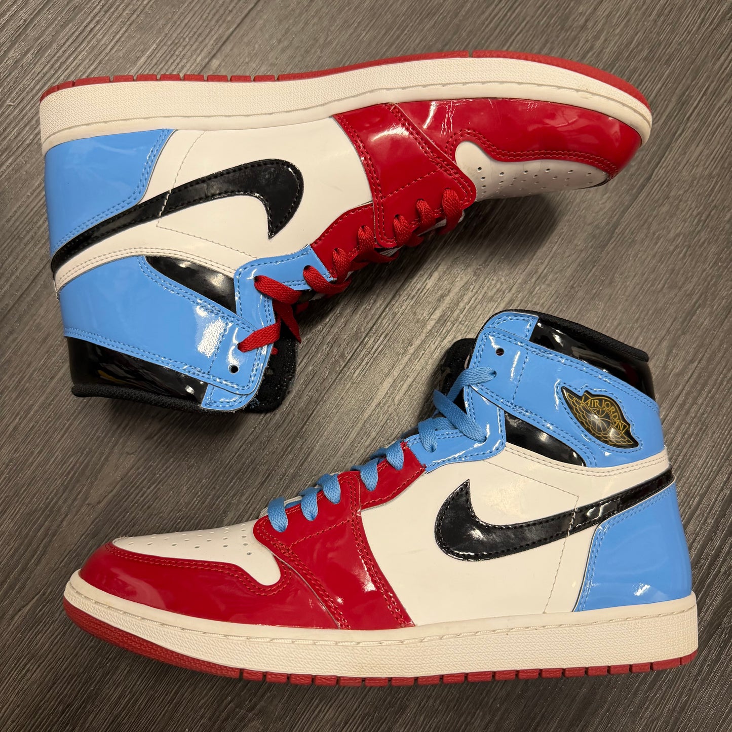 Jordan 1 retro high fearless unc Chicago U12