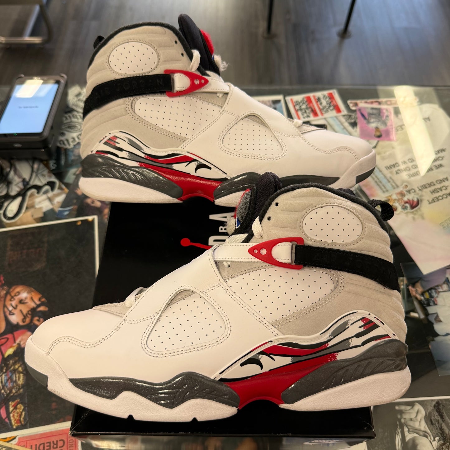 Jordan 8 Retro Bugs Bunny 2025 U11