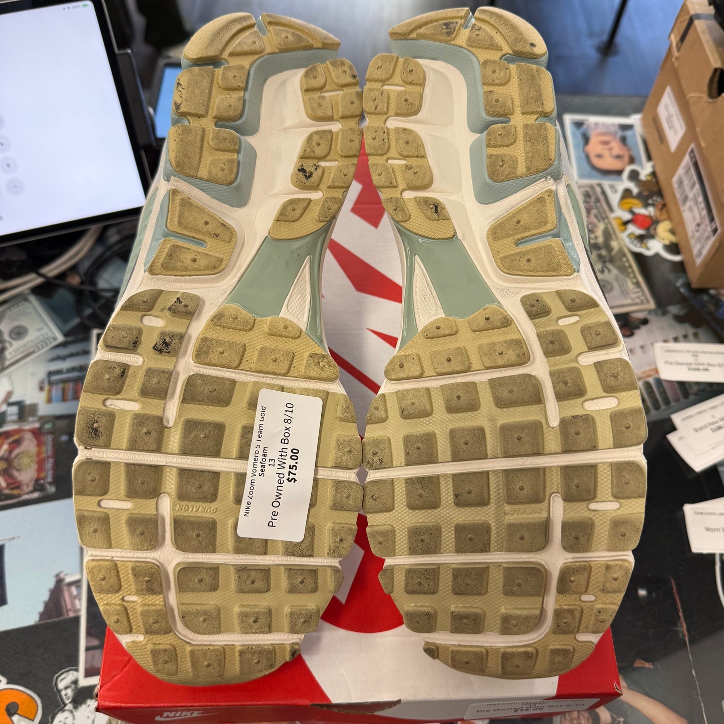 Nike Zoom Vomero 5 Team Gold Seafoam
