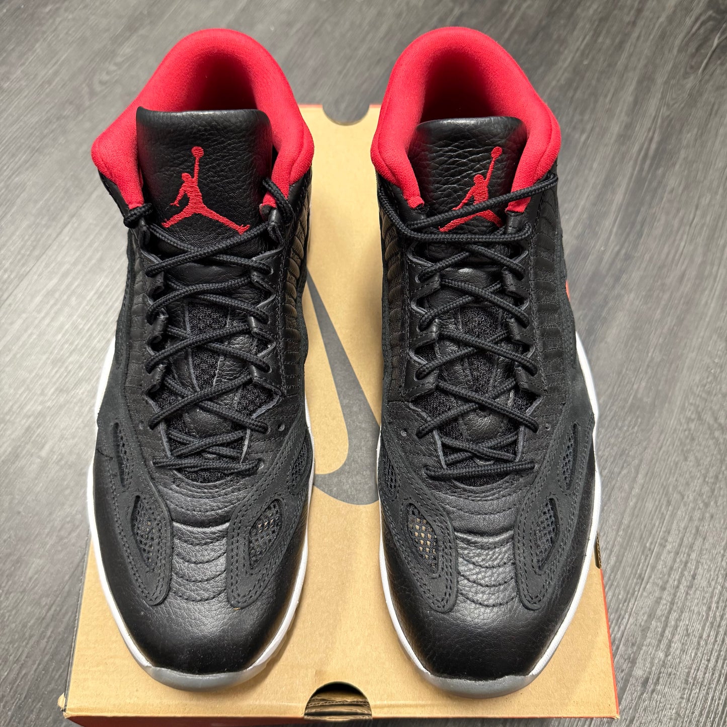 Jordan 11 Retro Low IE Bred (2021)