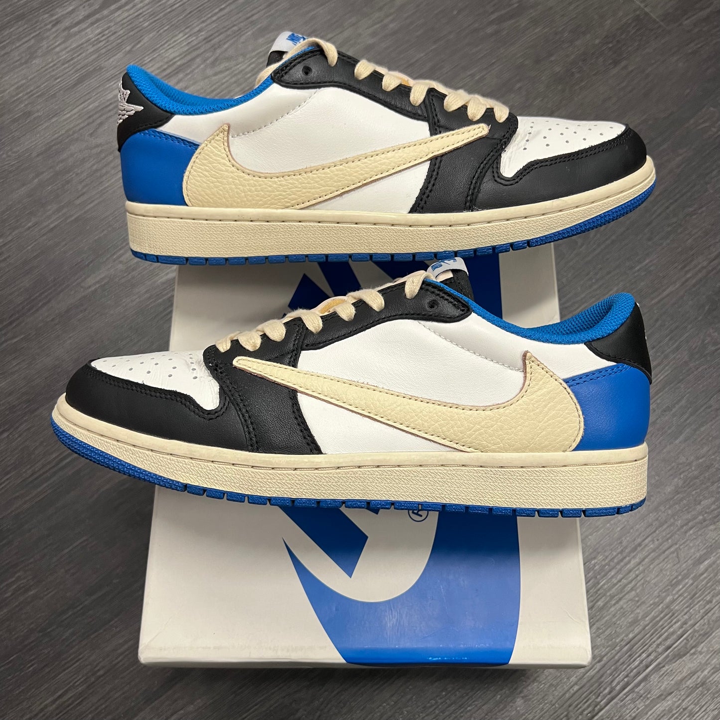 Jordan 1 Retro Low Fragment Travis Scott U