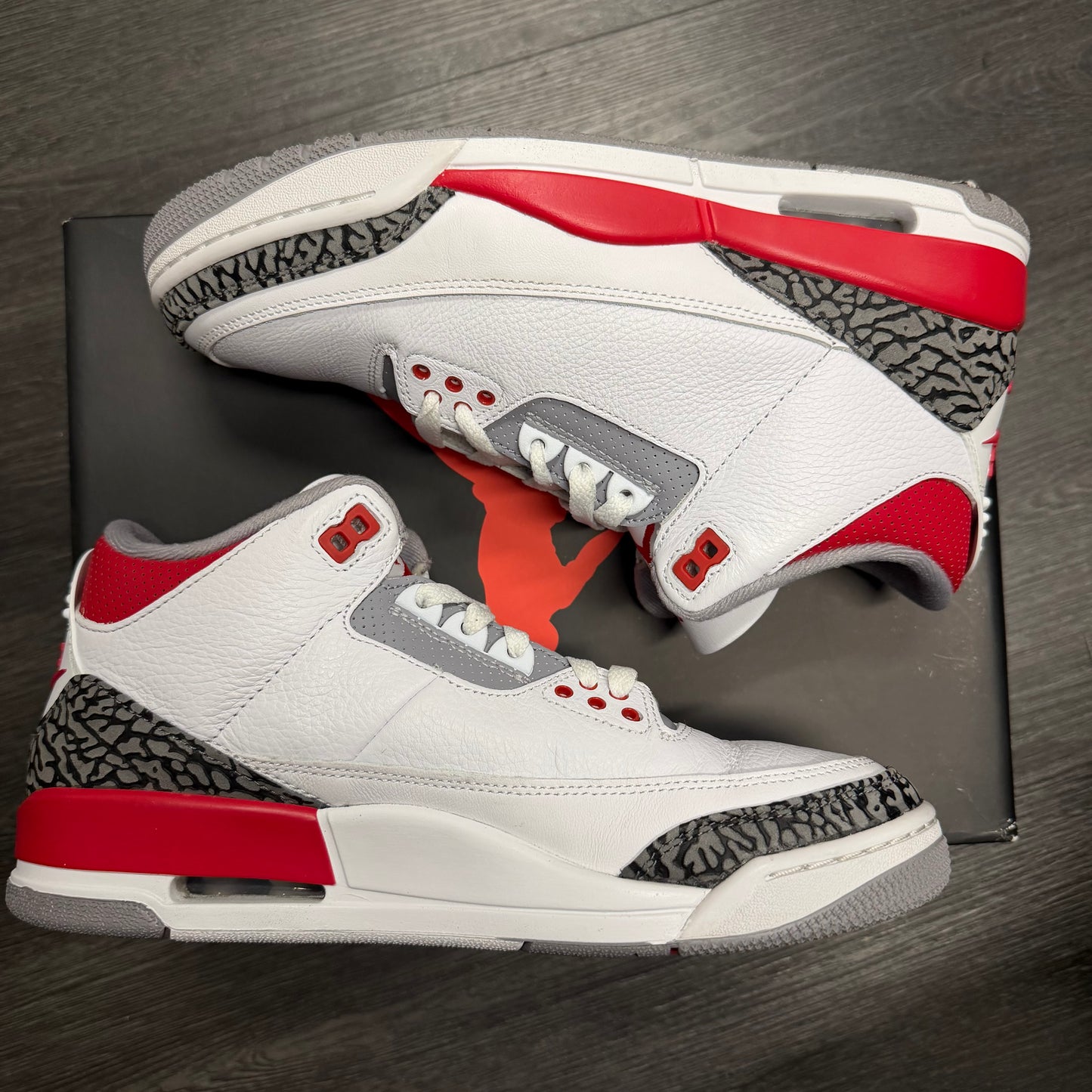 Jordan 3 Retro Fire Red 2022 U8.5