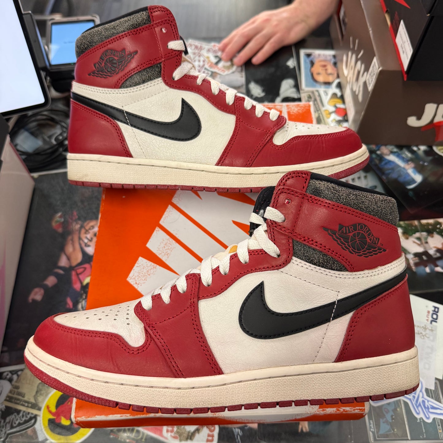 Jordan 1 Retro High Lost And Found U9.5