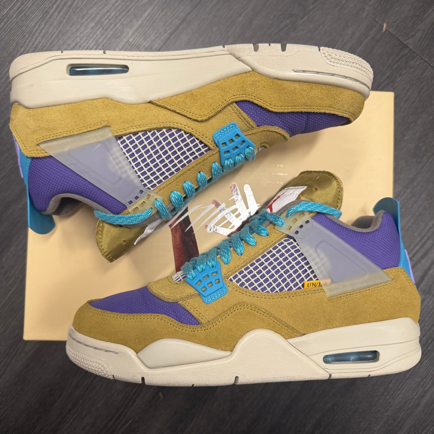 Jordan 4 Retro Union Desert Moss U9