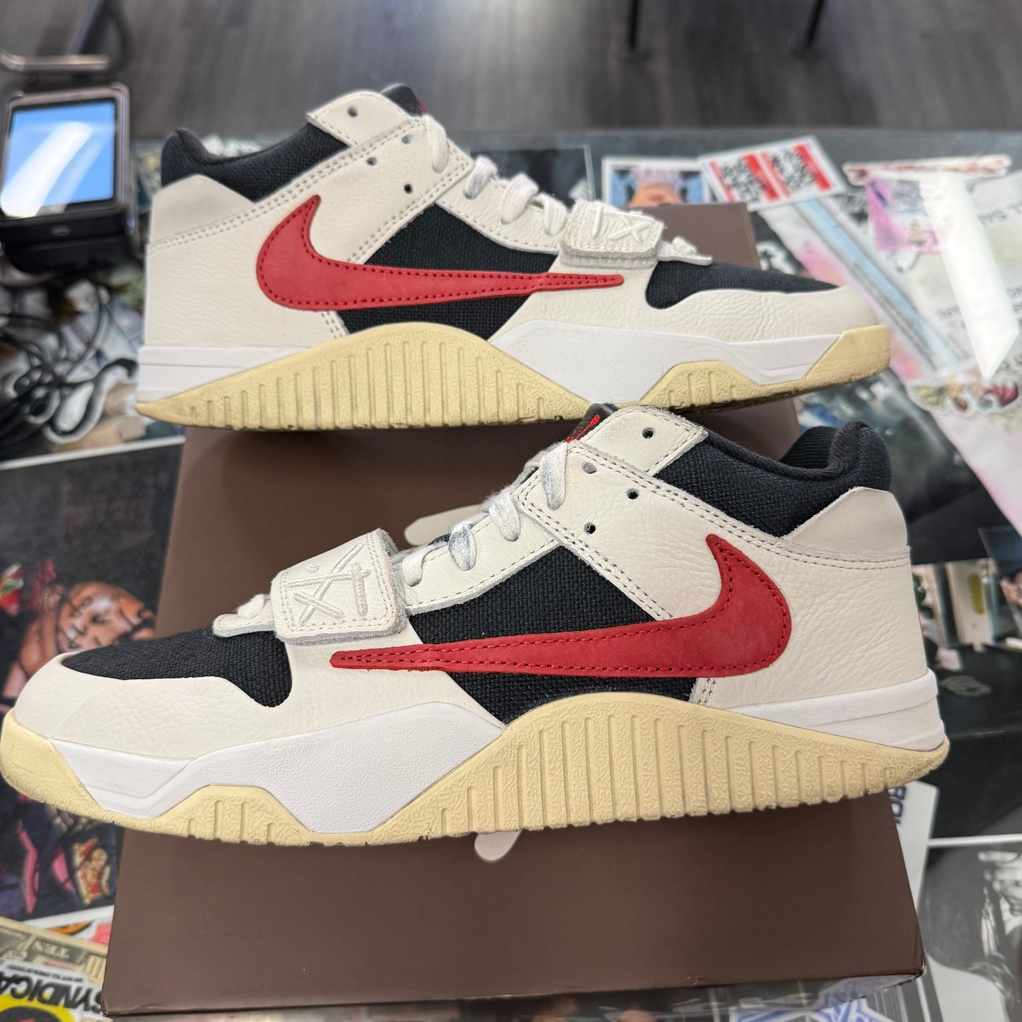 Jordan Jumpman Jack TR Travis Scott University Red U10