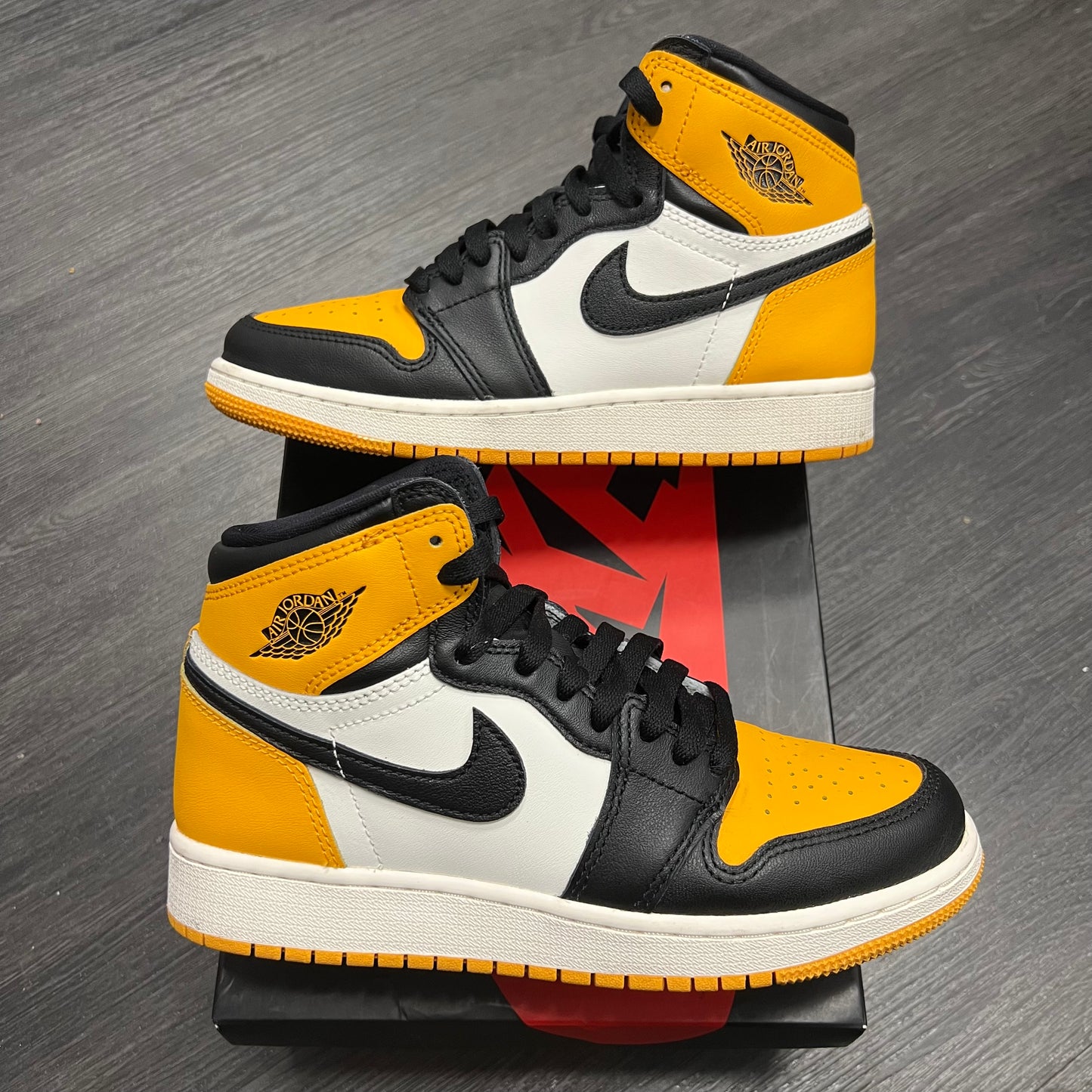 Jordan 1 Retro Taxi (GS) U