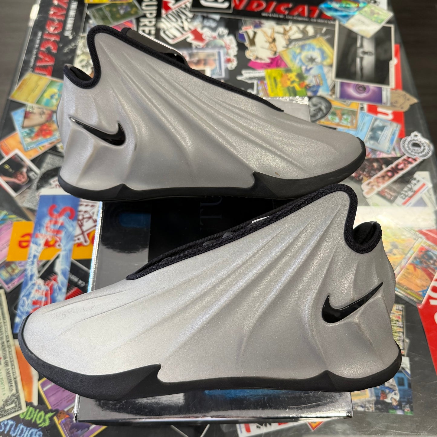 Nike GT Future Metallic Silver U8
