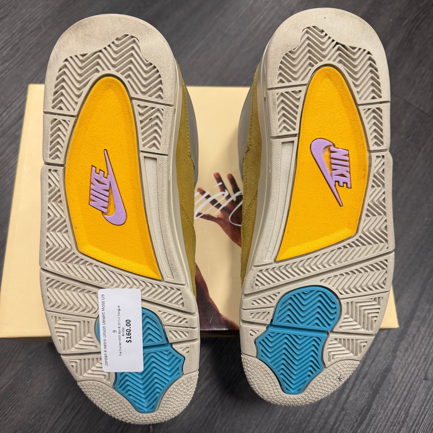 Jordan 4 Retro Union Desert Moss U9