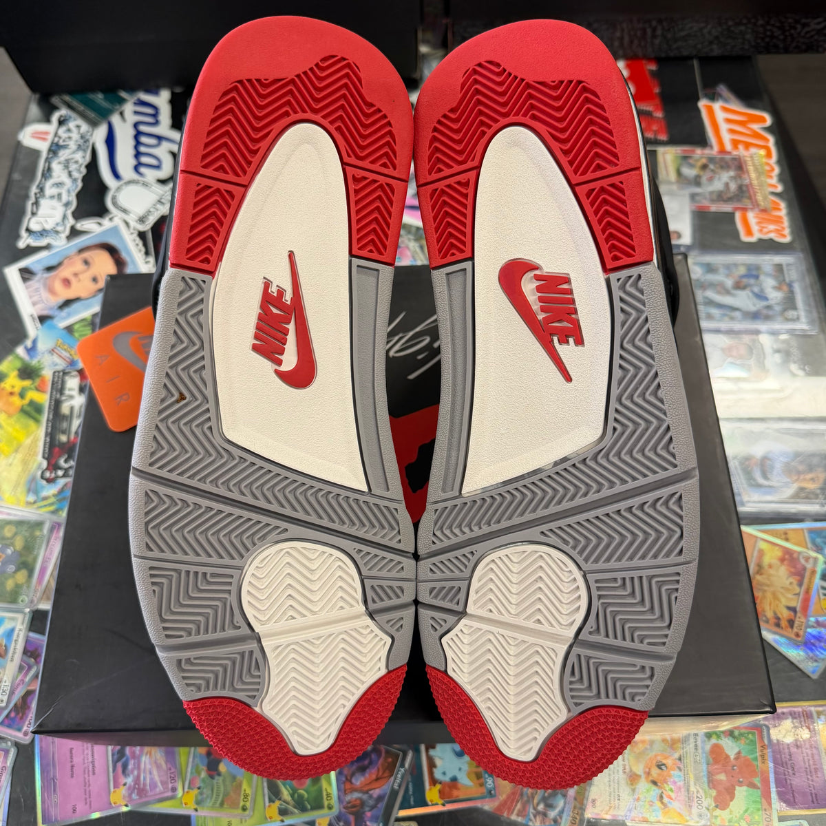 Jordan 4 Retro Bred 2019 U11.5
