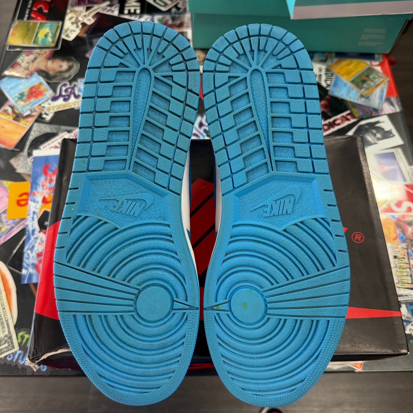 Jordan 1 Retro High UNC U11