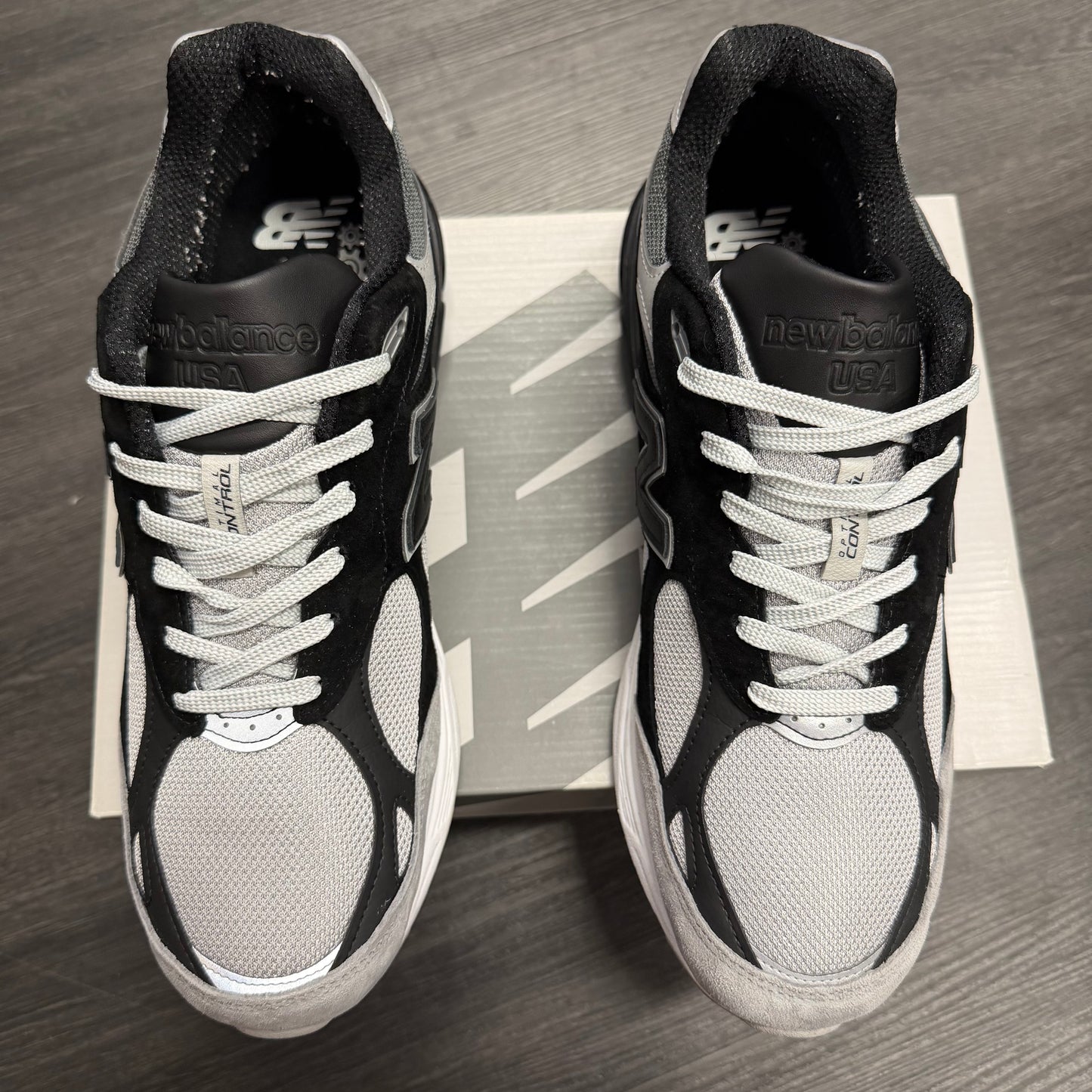 New Balance 990v3 MiUSA DTLR GR3YSCALE