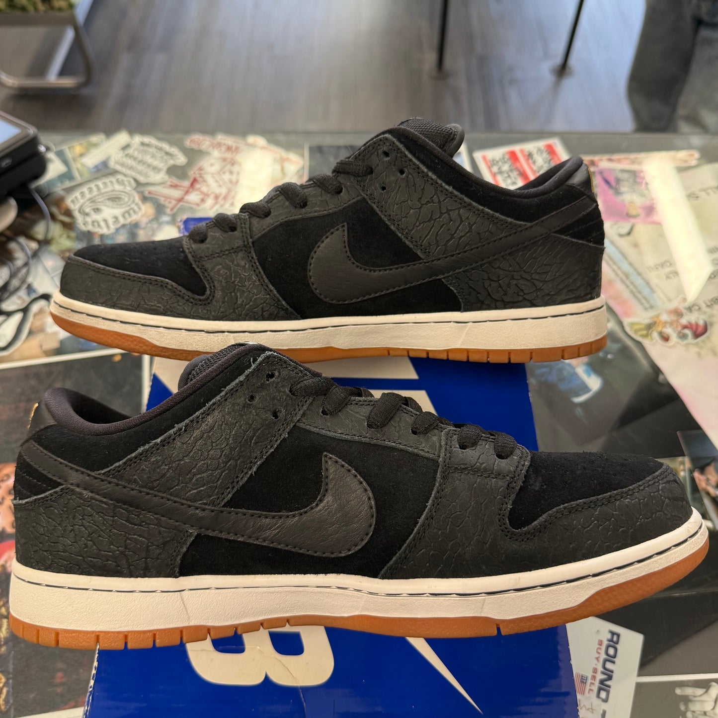 Nike SB Dunk Low Nontourage U
