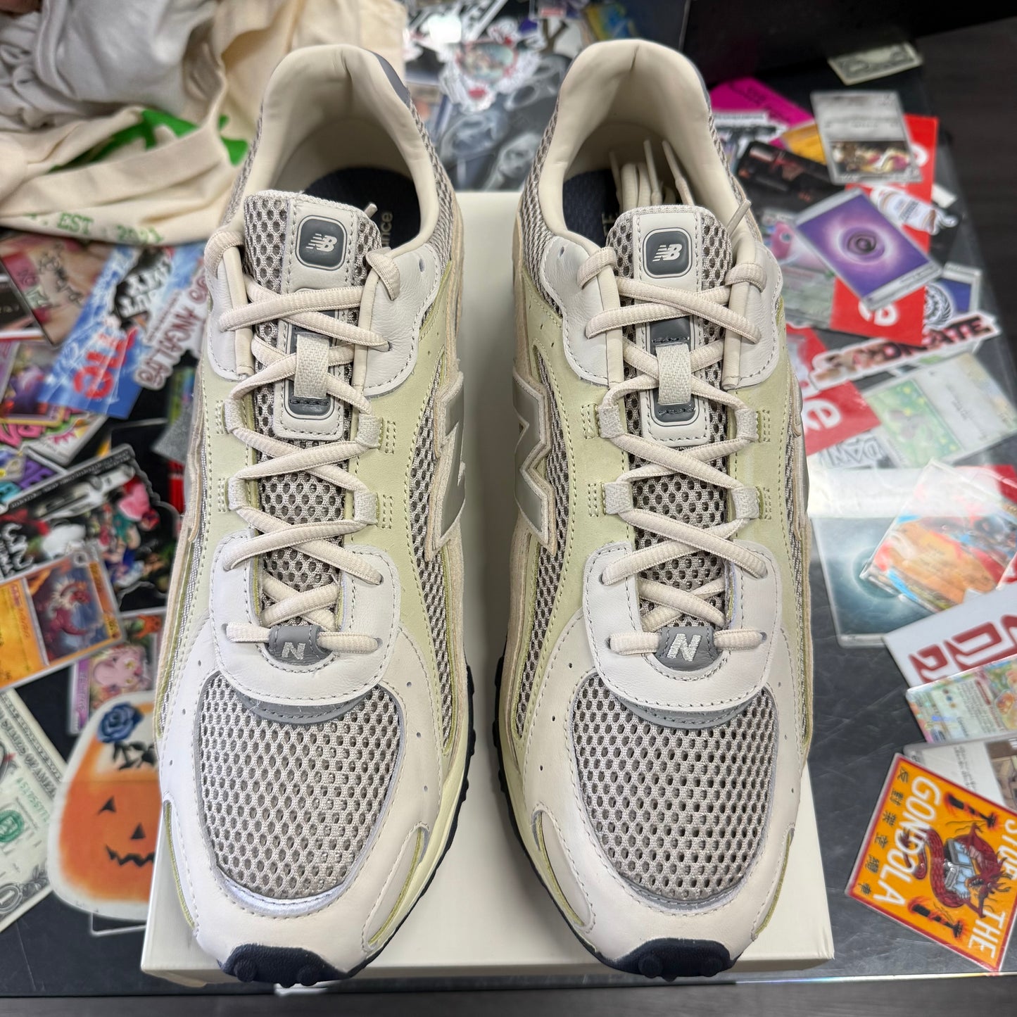 New Balance 204L AURALEE Cream
