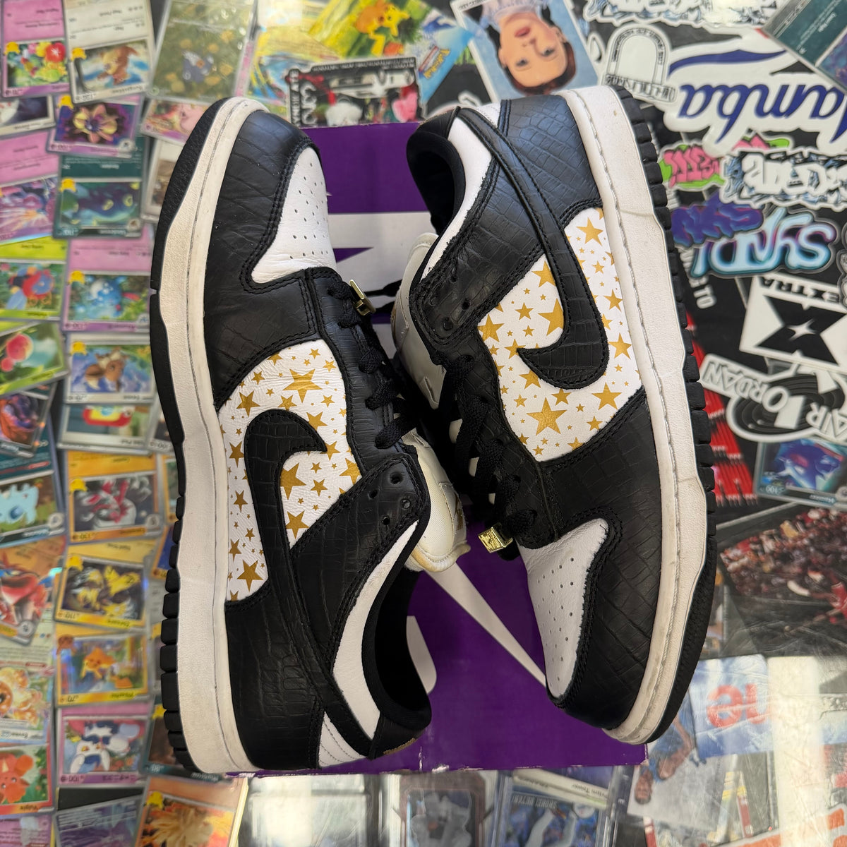 Nike SB Dunk Low Supreme Stars Black U9