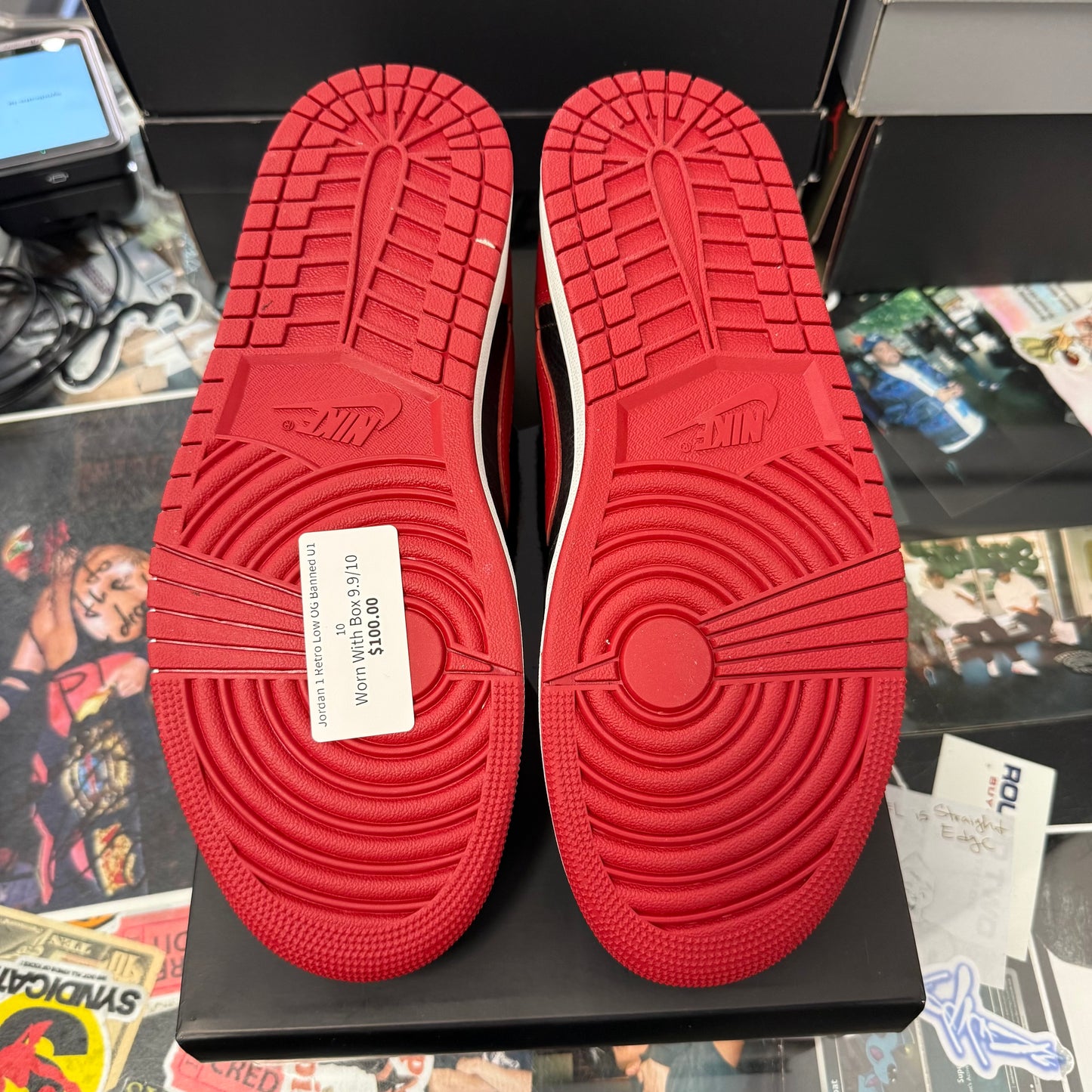 Jordan 1 Retro Low OG Banned U1