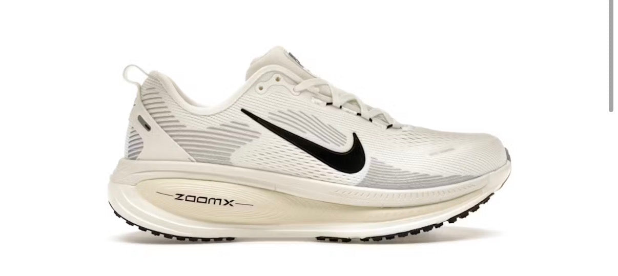 Nike Vomero 18 Summit White Coconut Milk
