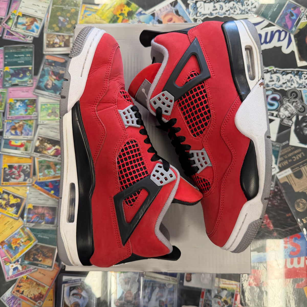 Jordan 4 Retro Toro Bravo U9.5