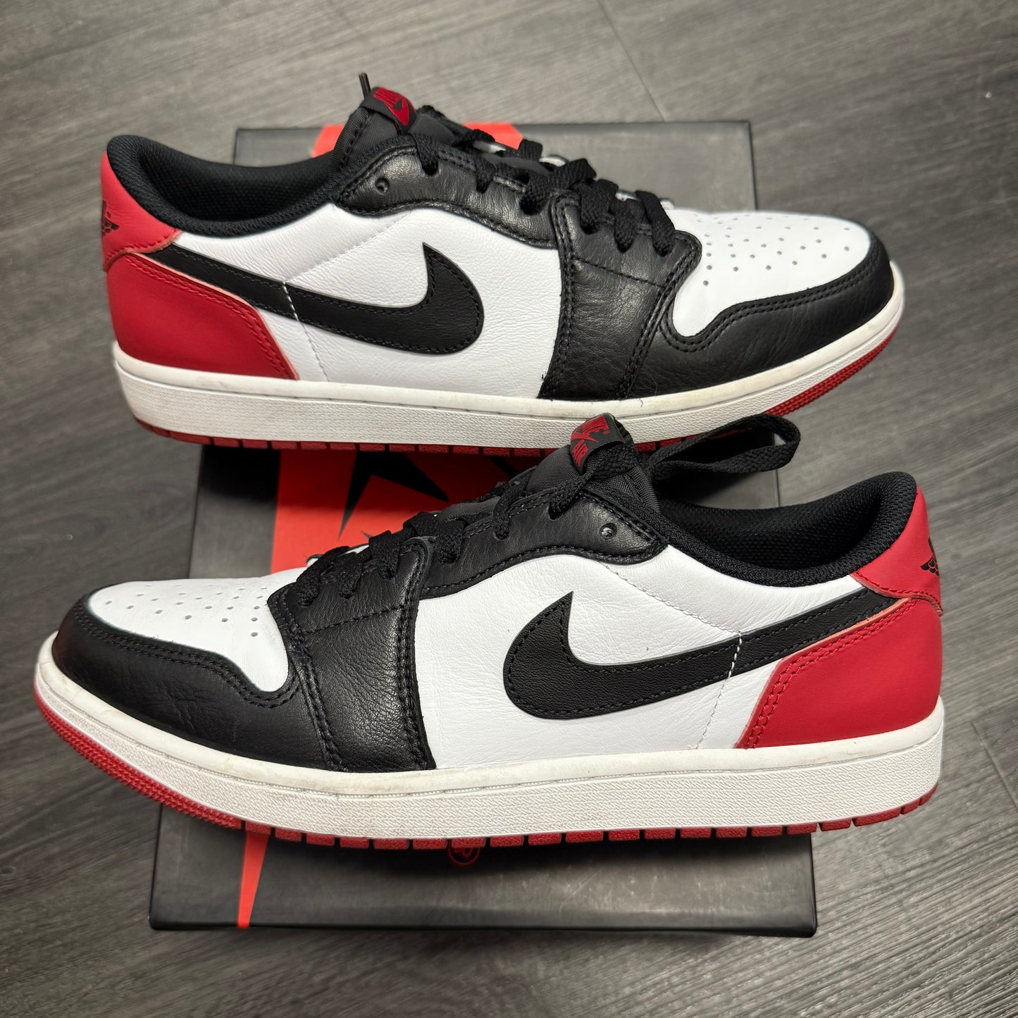 Jordan 1 Retro Low Black Toe 2023 U10.5