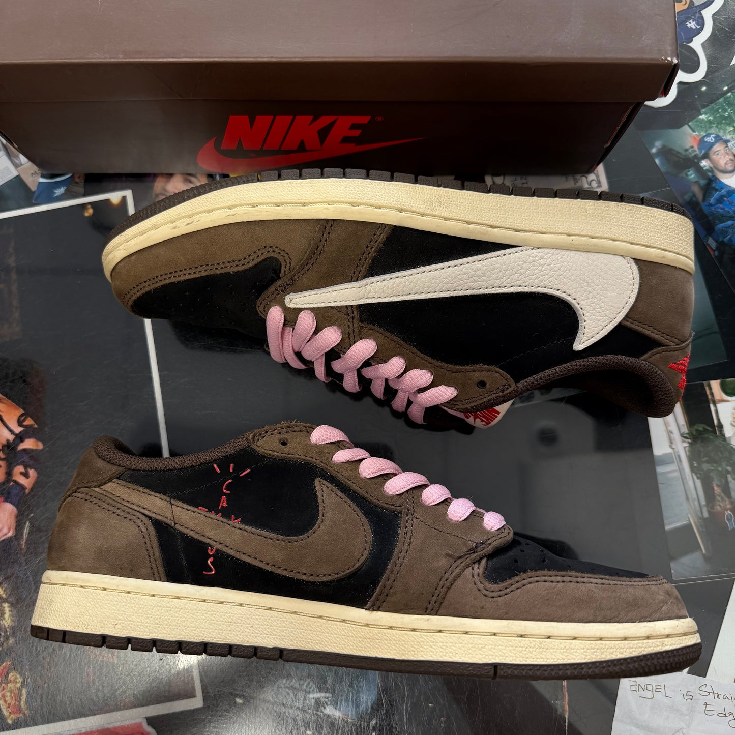 Jordan 1 Retro Low OG SP Travis Scott Mocha U8