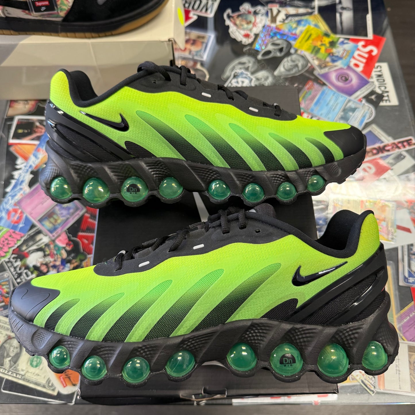 Nike Air Max Dn8 Black Green Strike