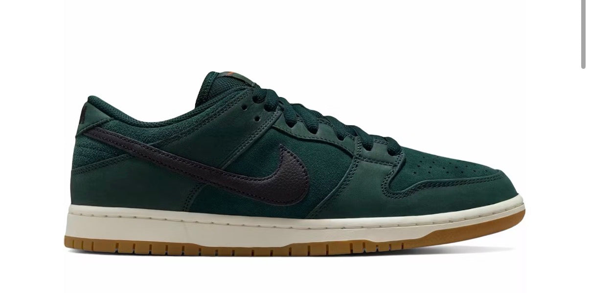 Nike SB Dunk Low Deep Fir
