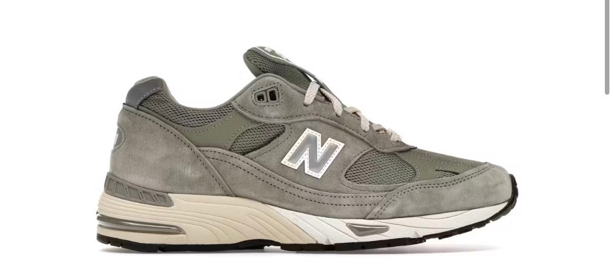 New Balance 991 MiUK Kith Vetiver (Women’s)