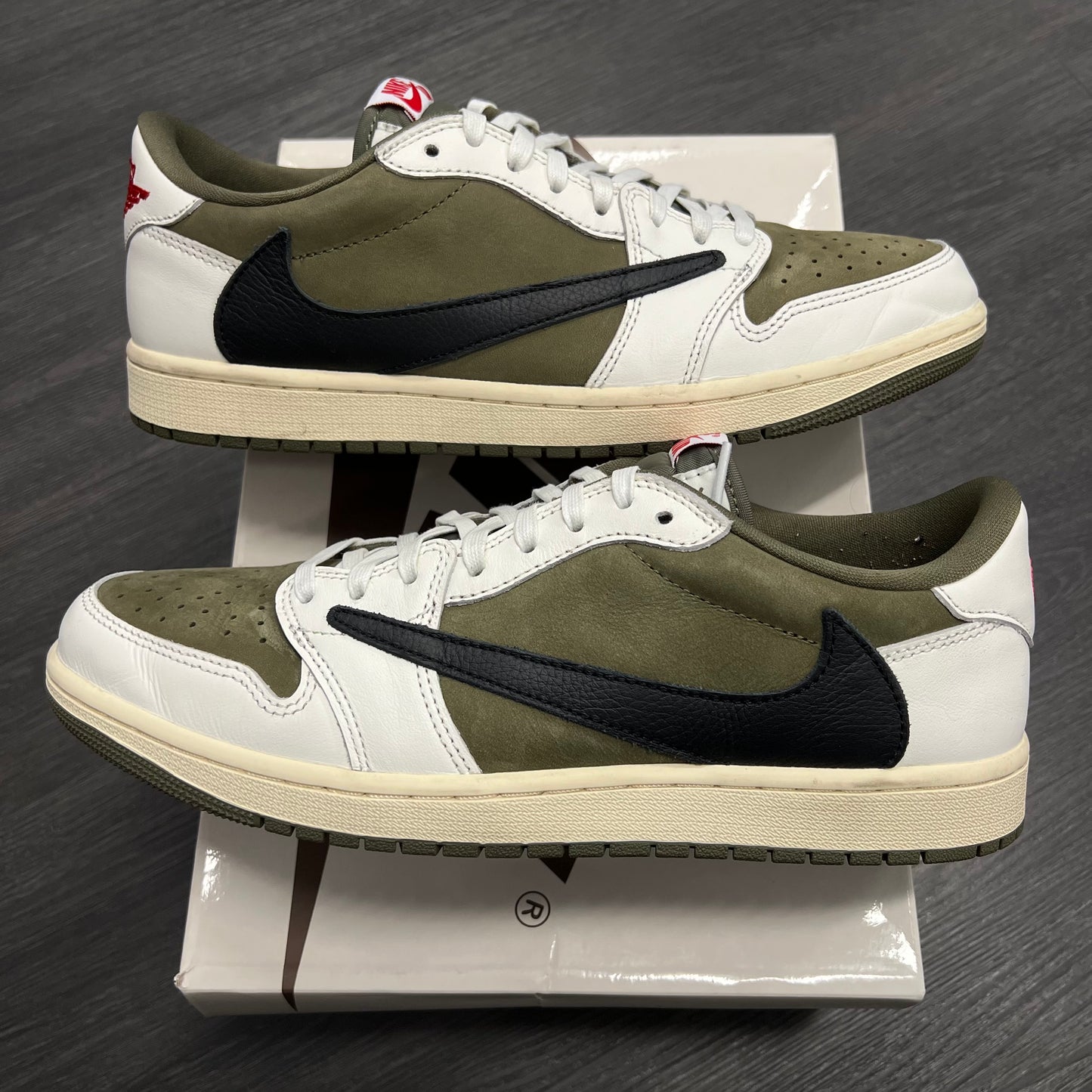 Jordan 1 Retro Low OG SP Travis Scott Medium Olive U11