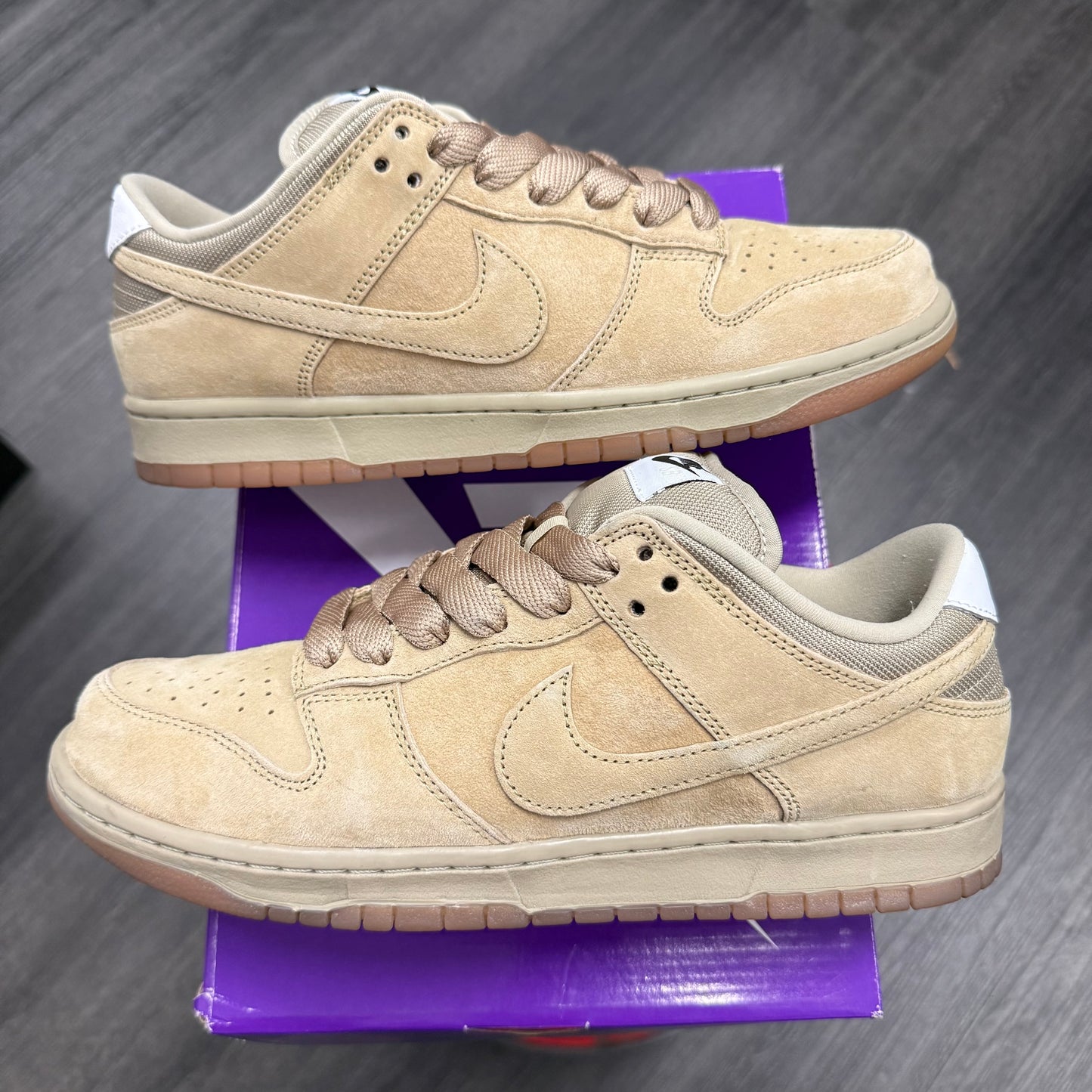 Nike SB Dunk Low Pro B Parachute Beige U10