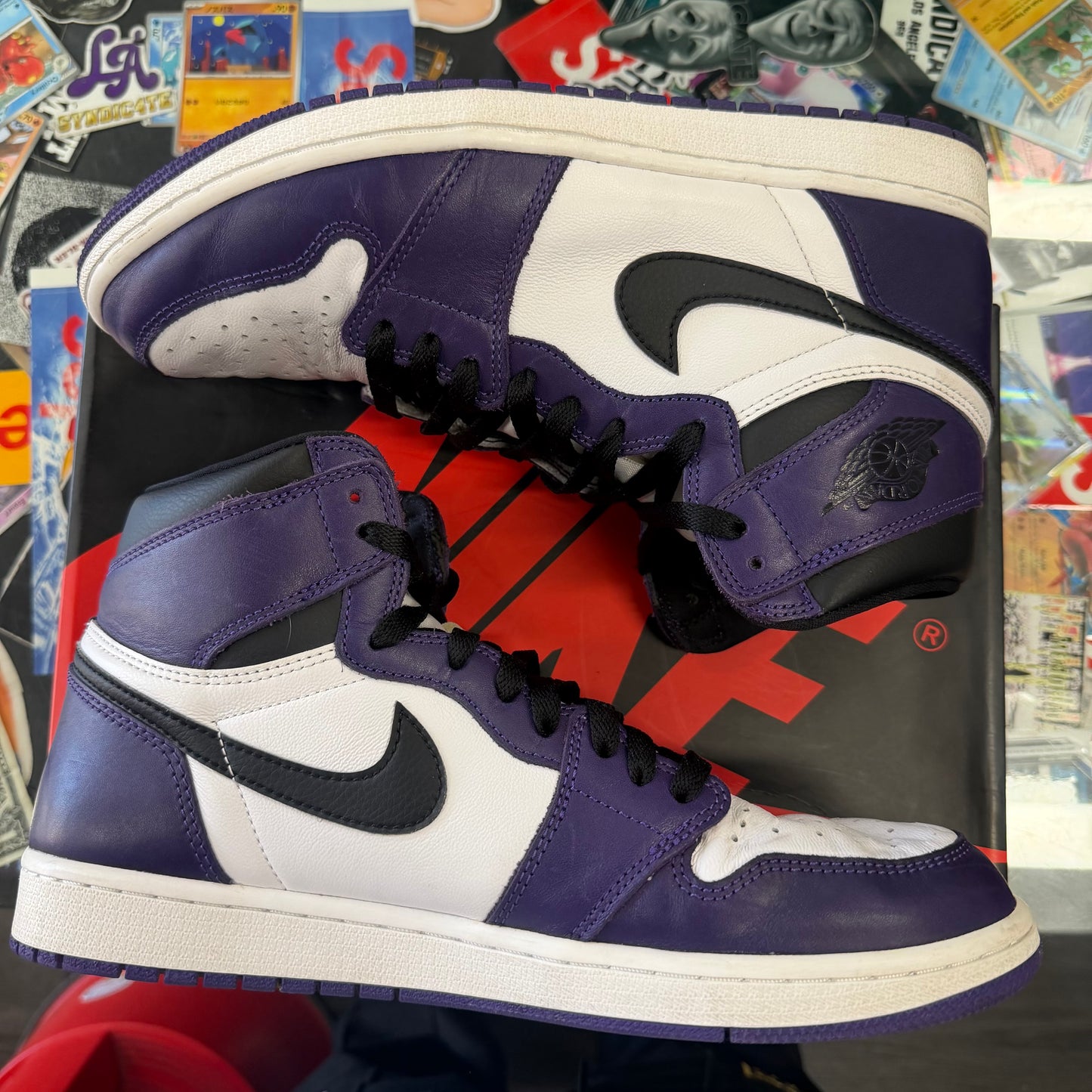 Jordan 1 Retro High Court Purple White U11
