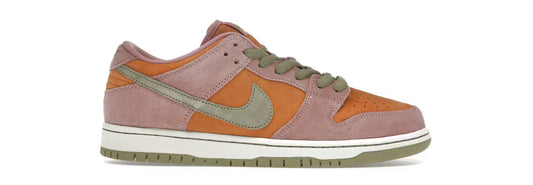 Nike SB Dunk Low Red Stardust