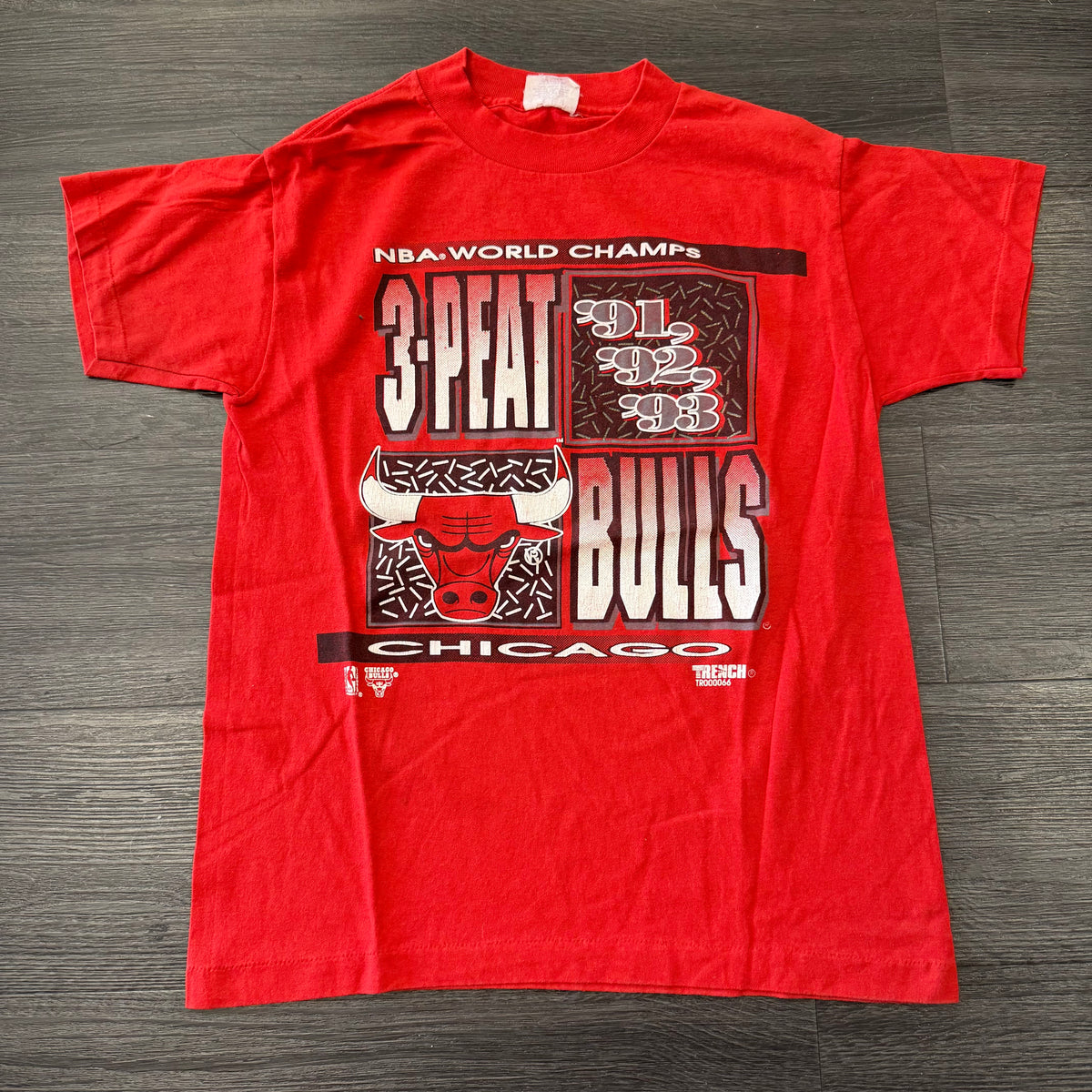 Bulls 3 Peat VIntage Tee