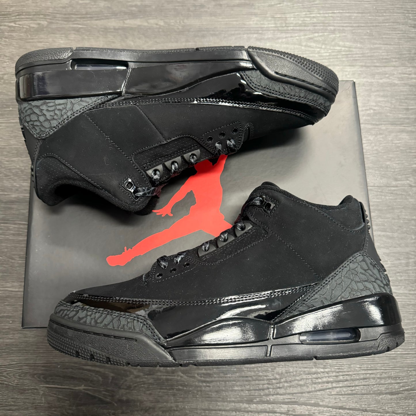 Jordan 3 Retro Black Cat (2025) U9