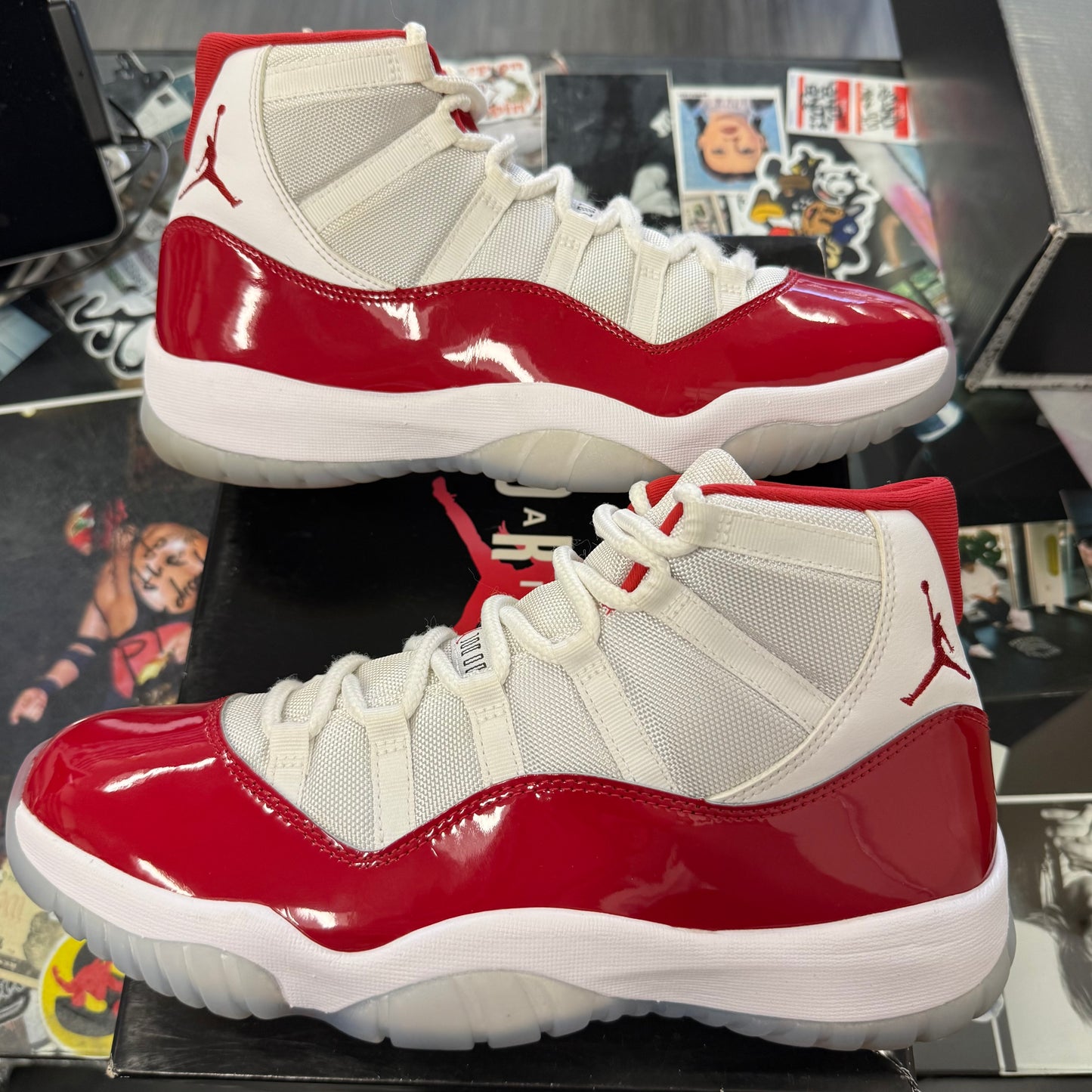 Jordan 11 Retro Cherry 2022 U