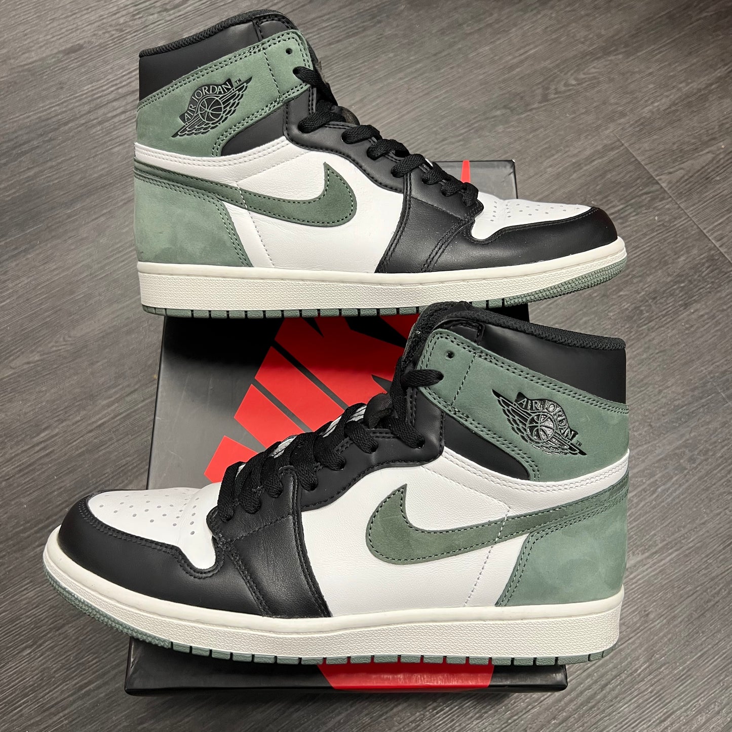 Jordan 1 Retro High Clay Green U