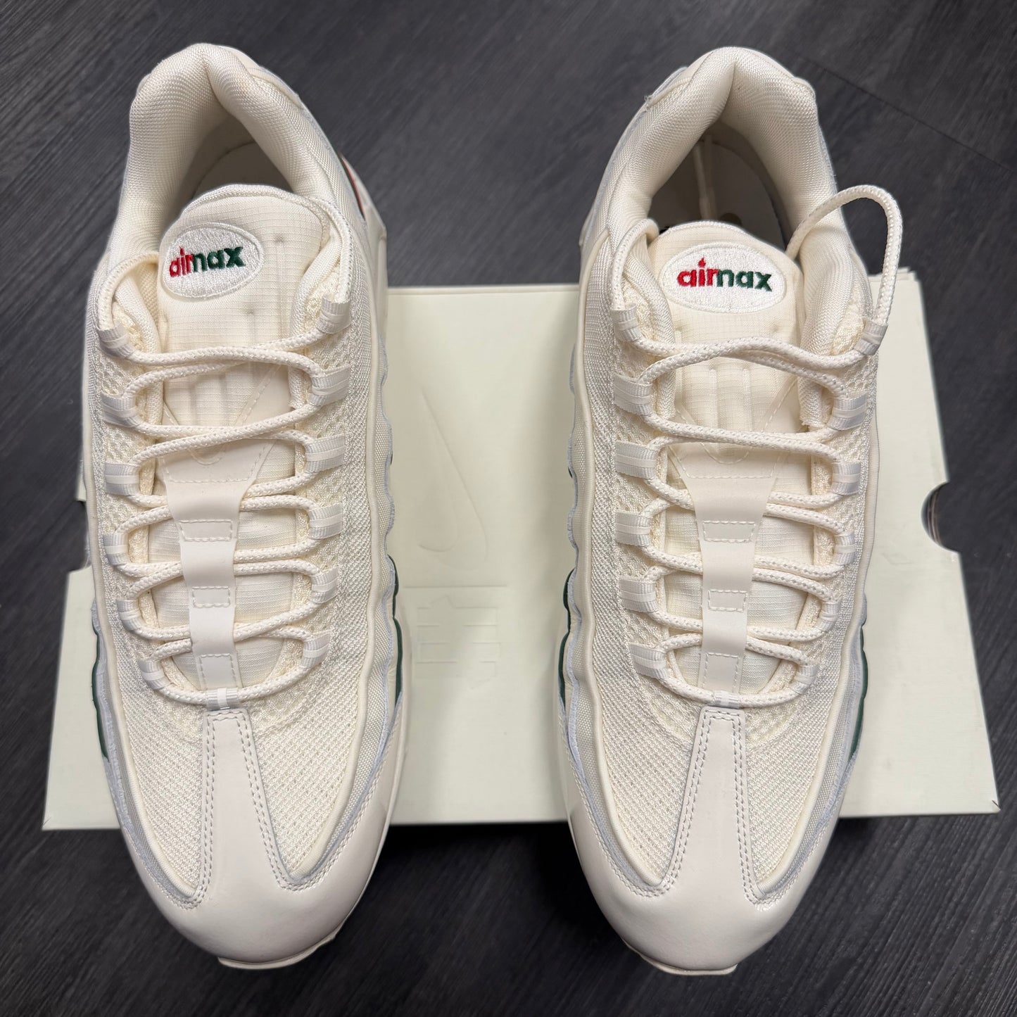 Nike Air Max 95 SP Undefeated Sail U14