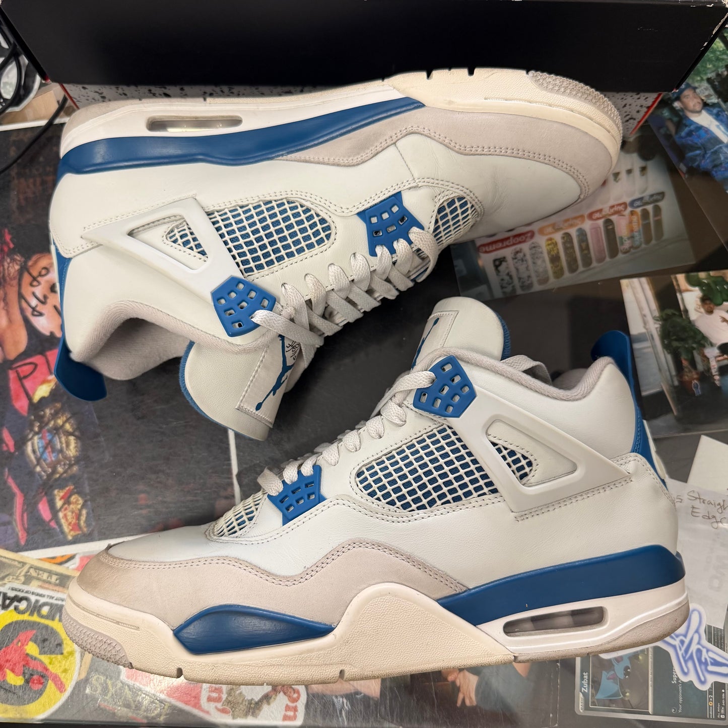 Jordan 4 Retro Military Blue (2024) U11