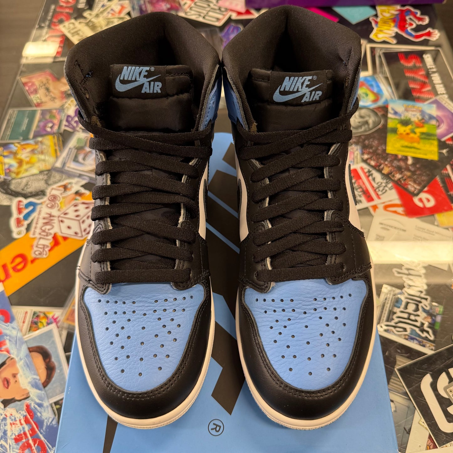 Jordan 1 Retro UNC Toe U8